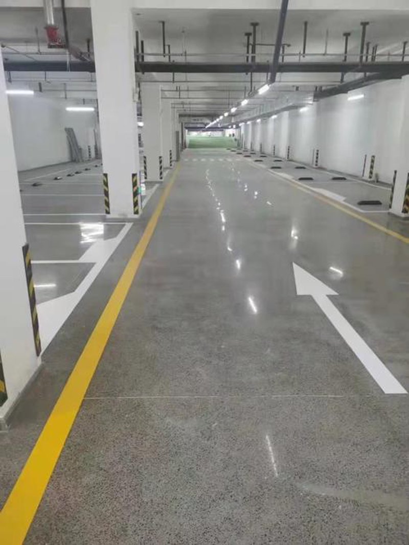 什么是正确的耐磨地坪施工方案与流程?